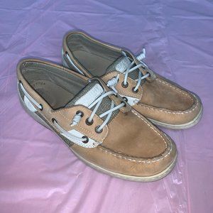 New Sperrys size nine